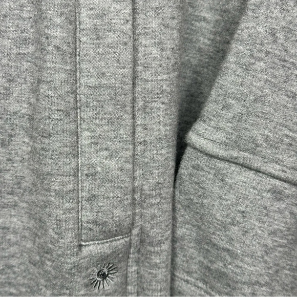 UGG Pichot Hi-Lo Poncho. Sz: XS/S - Picture 7 of 8